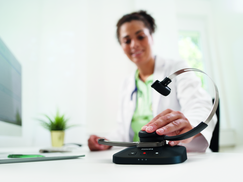 SpeechOne docking station en statuslampje